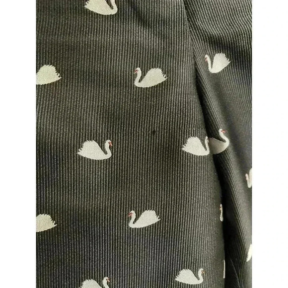 RSVP by Talbots Black White Swan All Over Print Petite High Rise Ankle Pants 2P - Picture 3 of 15